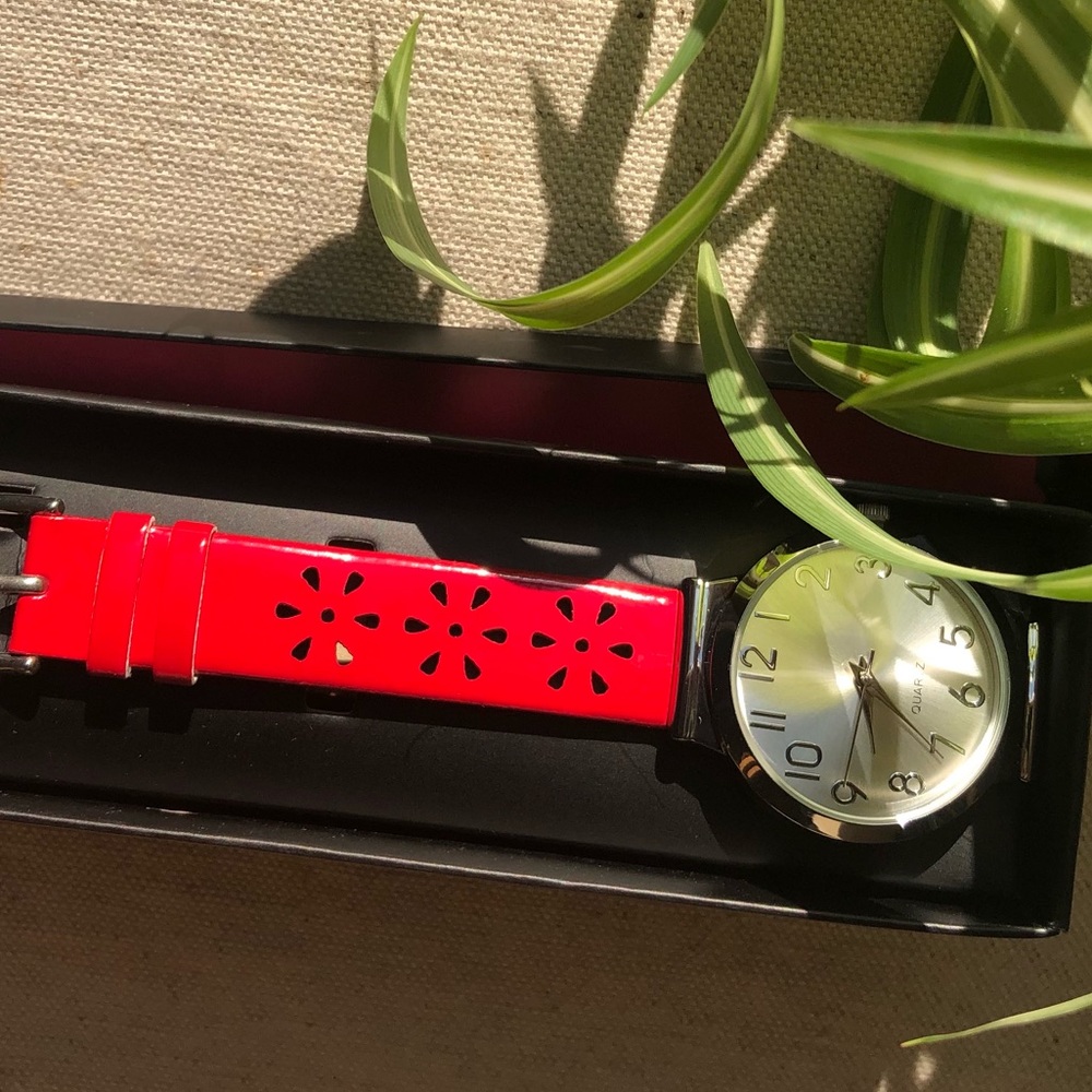 Avon watch silver with red patent leather band